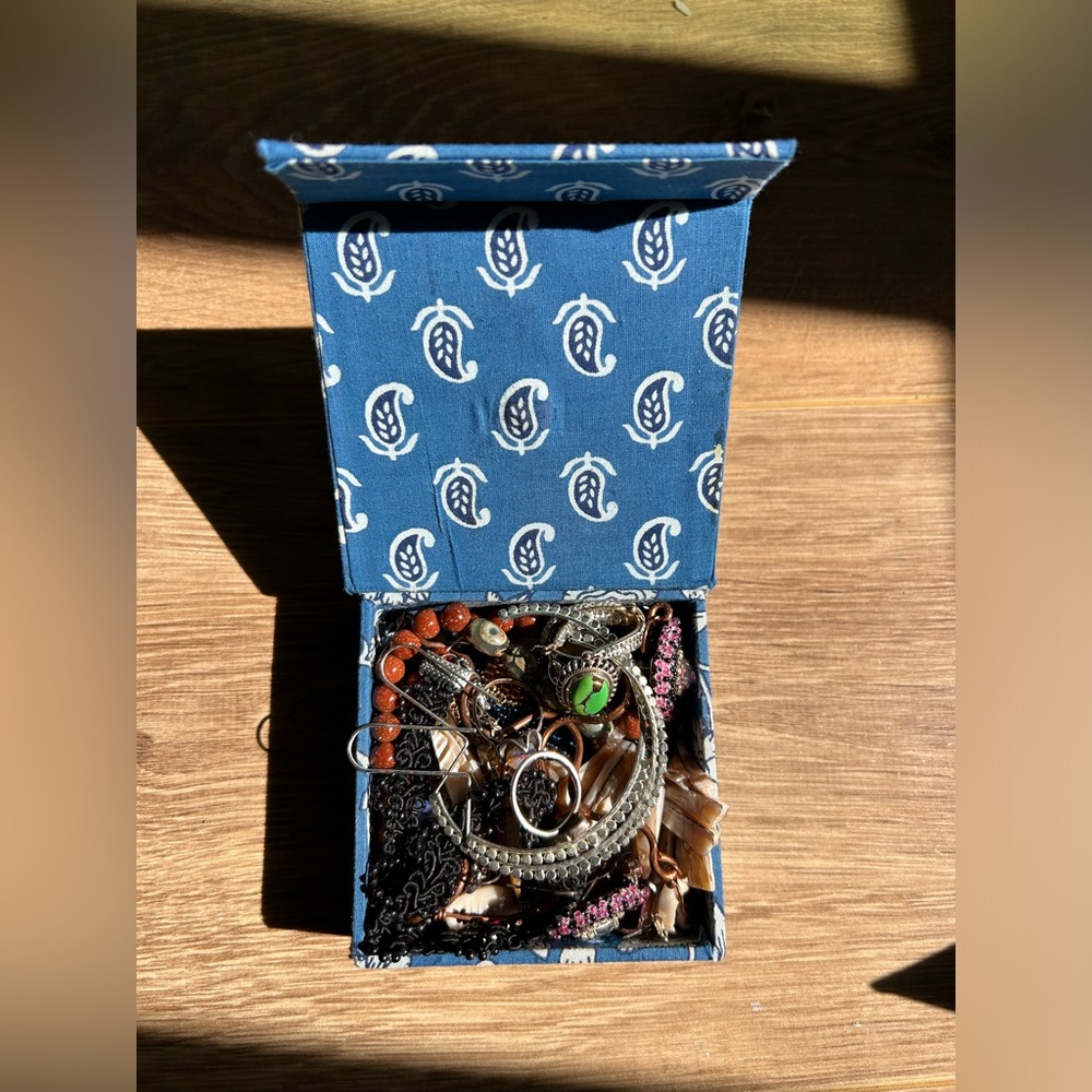 Mystery Jewelry box